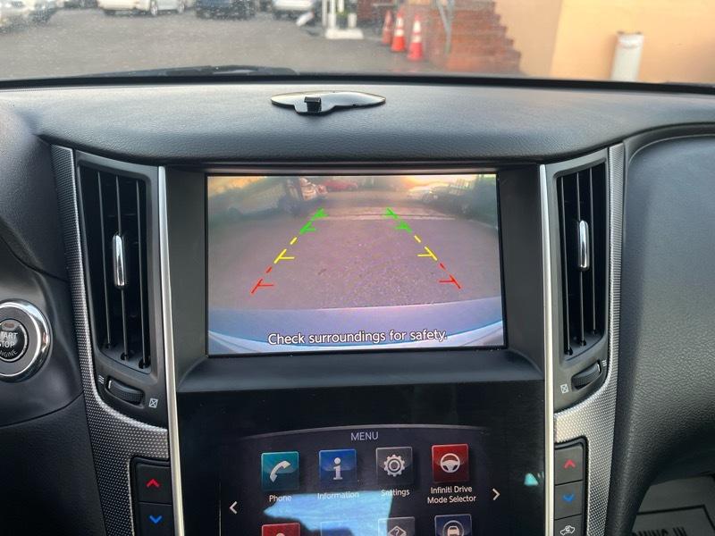 Infiniti Q50 Base 2015