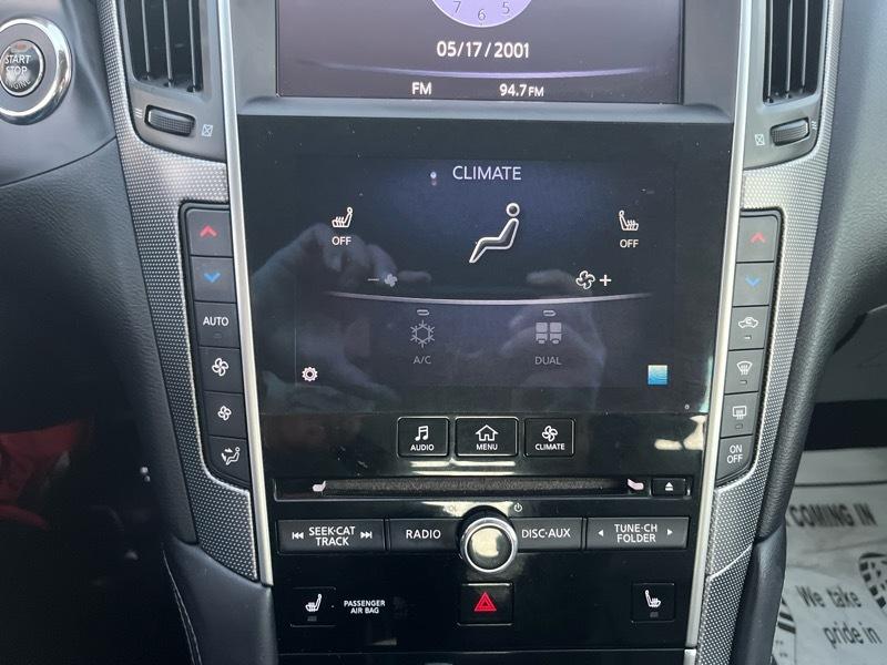 Infiniti Q50 Base 2015