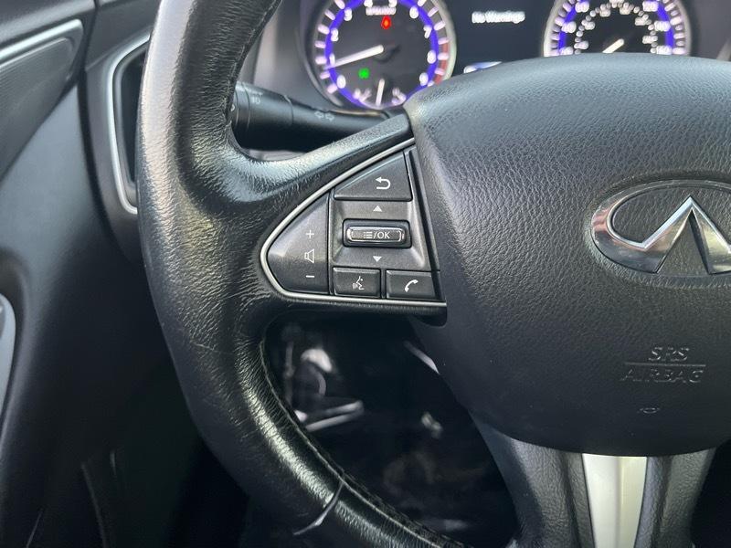 Infiniti Q50 Base 2015