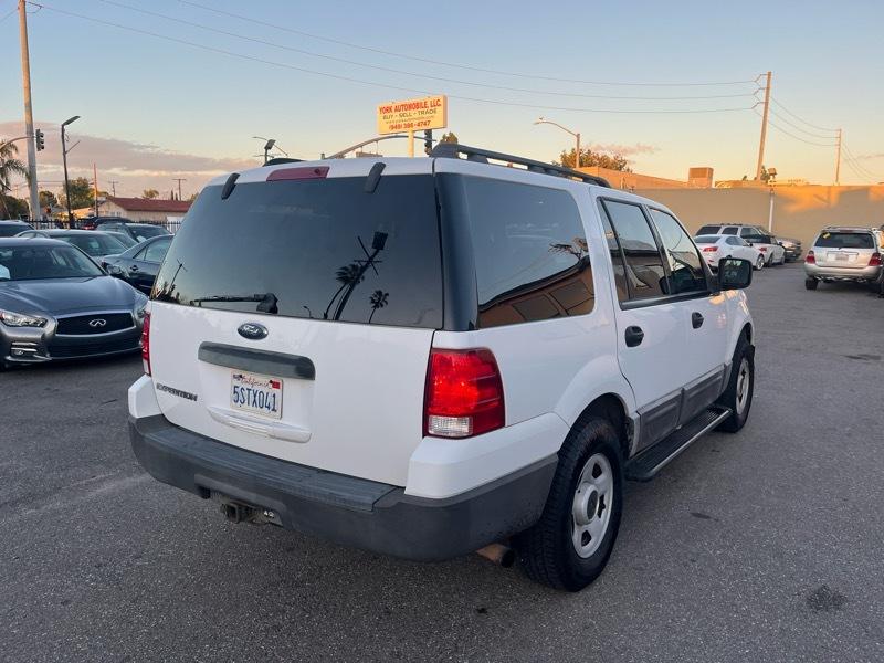 Ford Expedition XLS 2WD 2006