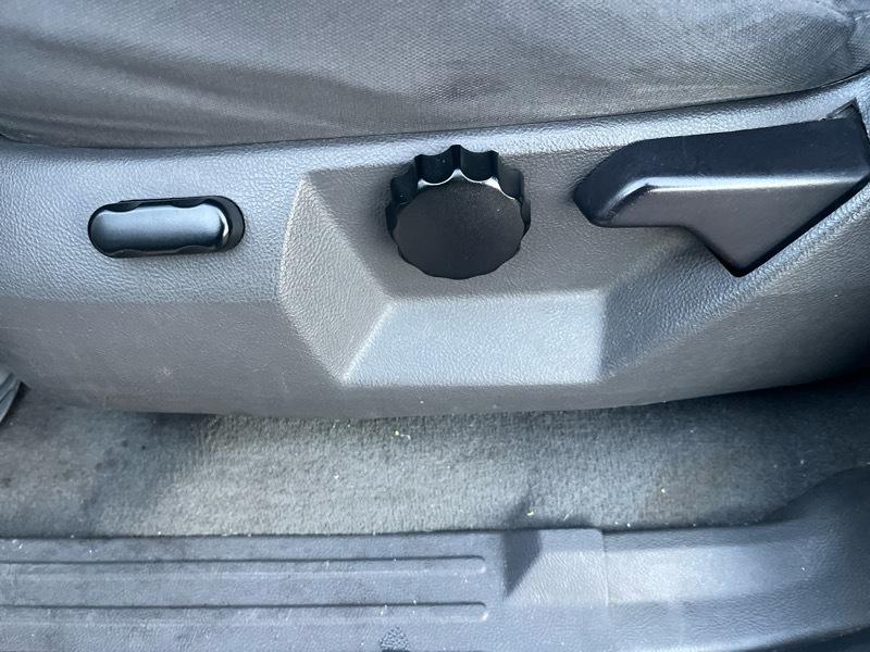 Ford Expedition XLS 2WD 2006