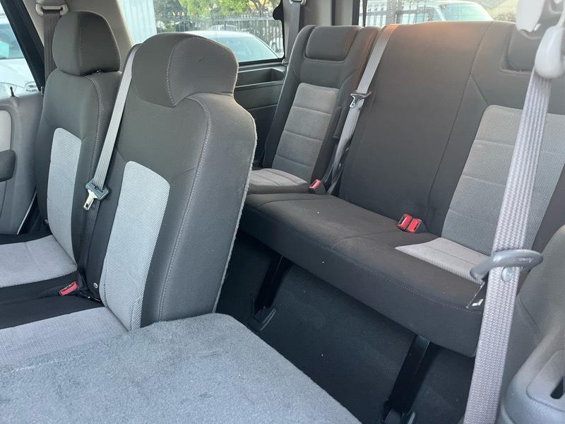 Ford Expedition XLS 2WD 2006