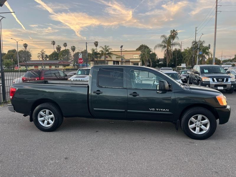 Nissan Titan LE Crew Cab 2WD LWB 2008