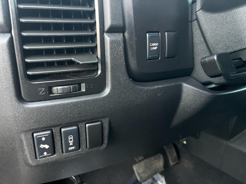 Nissan Titan LE Crew Cab 2WD LWB 2008