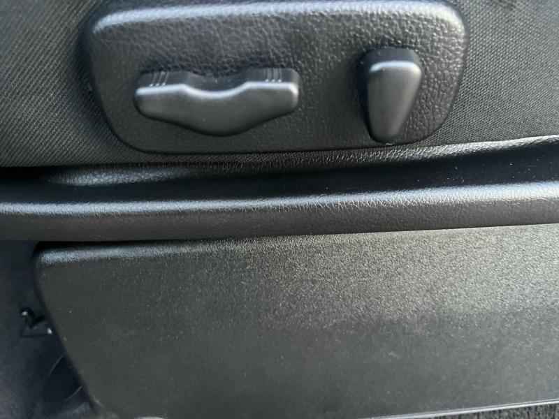 Nissan Titan LE Crew Cab 2WD LWB 2008