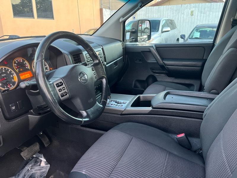 Nissan Titan LE Crew Cab 2WD LWB 2008