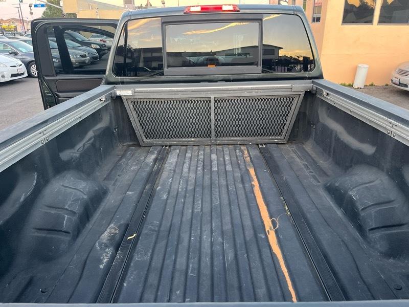 Nissan Titan LE Crew Cab 2WD LWB 2008