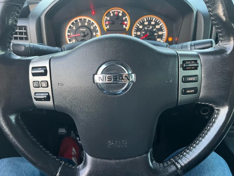 Nissan Titan LE Crew Cab 2WD LWB 2008