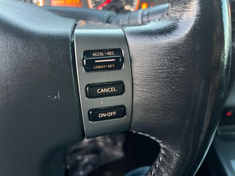 Nissan Titan LE Crew Cab 2WD LWB 2008