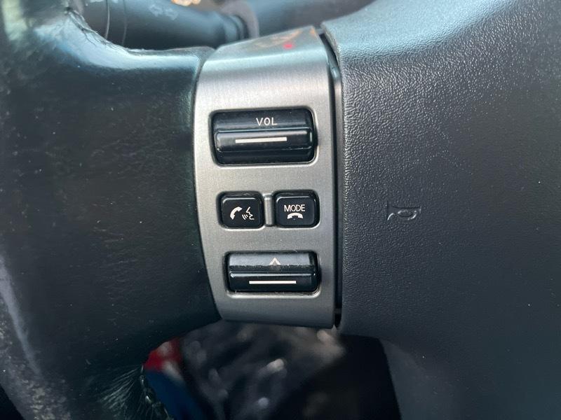 Nissan Titan LE Crew Cab 2WD LWB 2008