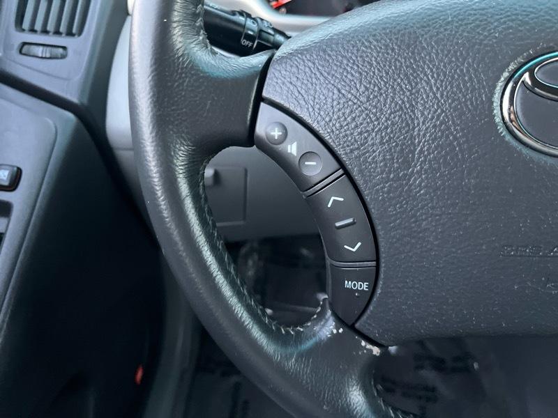 Toyota Highlander Limited V6 2WD 2006