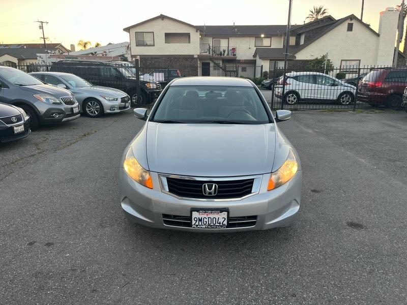 Honda Accord LX-P Sedan AT 2010