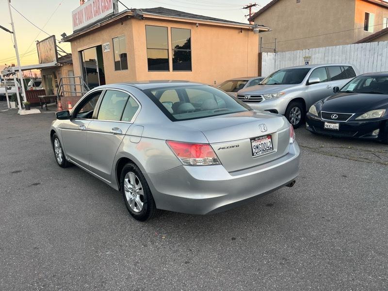 Honda Accord LX-P Sedan AT 2010