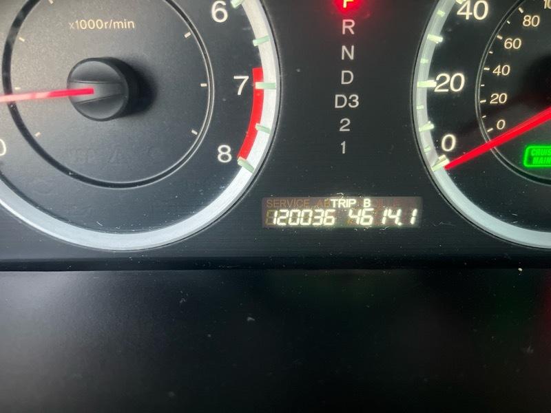 Honda Accord LX-P Sedan AT 2010