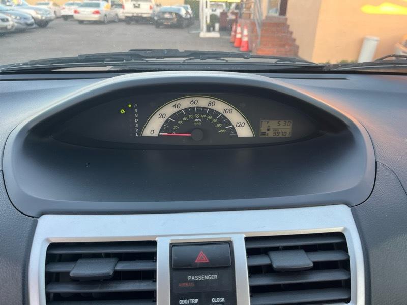 Toyota Yaris Sedan 2007