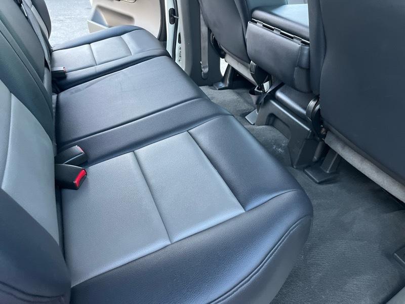 Nissan Titan XE Crew Cab 4WD 2005