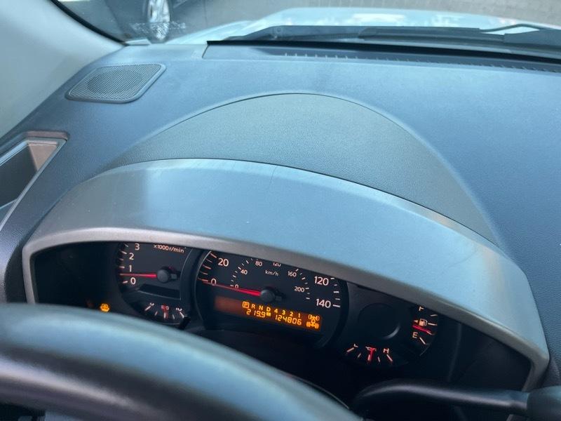 Nissan Titan XE Crew Cab 4WD 2005