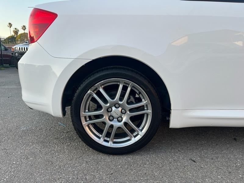 Scion tC Sport Coupe 2006