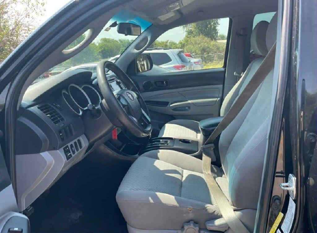 Toyota Tacoma PreRunner Double Cab V6 Auto 2WD 2013