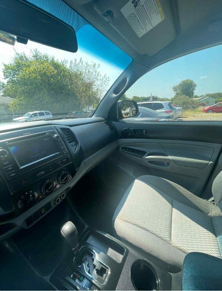 Toyota Tacoma PreRunner Double Cab V6 Auto 2WD 2013