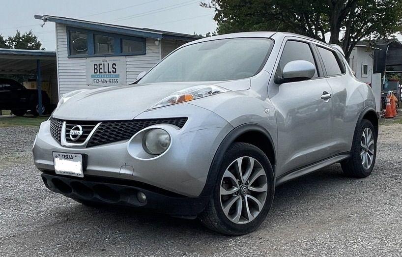 Nissan Juke S FWD 2012