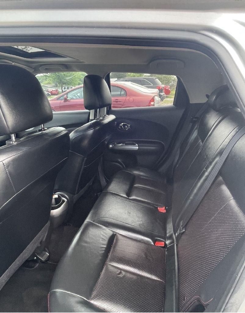 Nissan Juke S FWD 2012