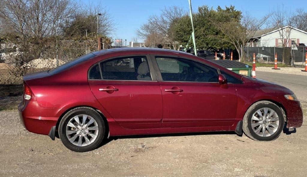 Honda Civic EX Sedan 5-Speed AT 2011