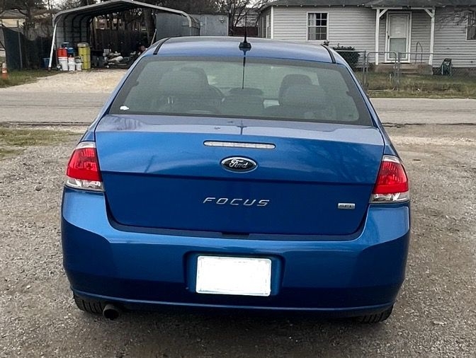 Ford Focus SEL Sedan 2011