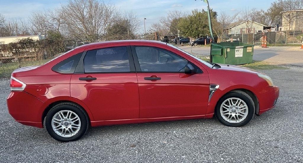 Ford Focus SE Sedan 2008