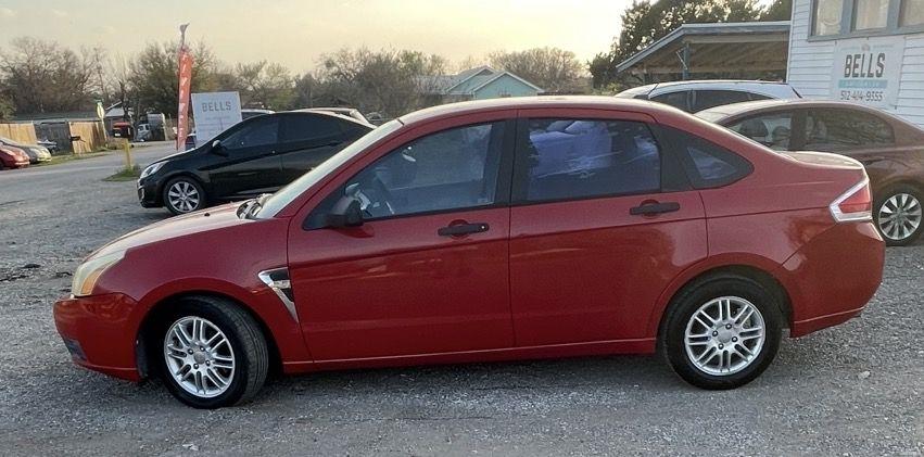 Ford Focus SE Sedan 2008