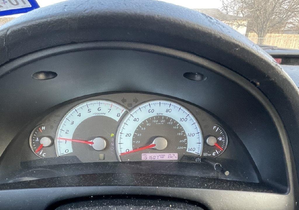 Toyota Camry Base 6-Spd AT 2011