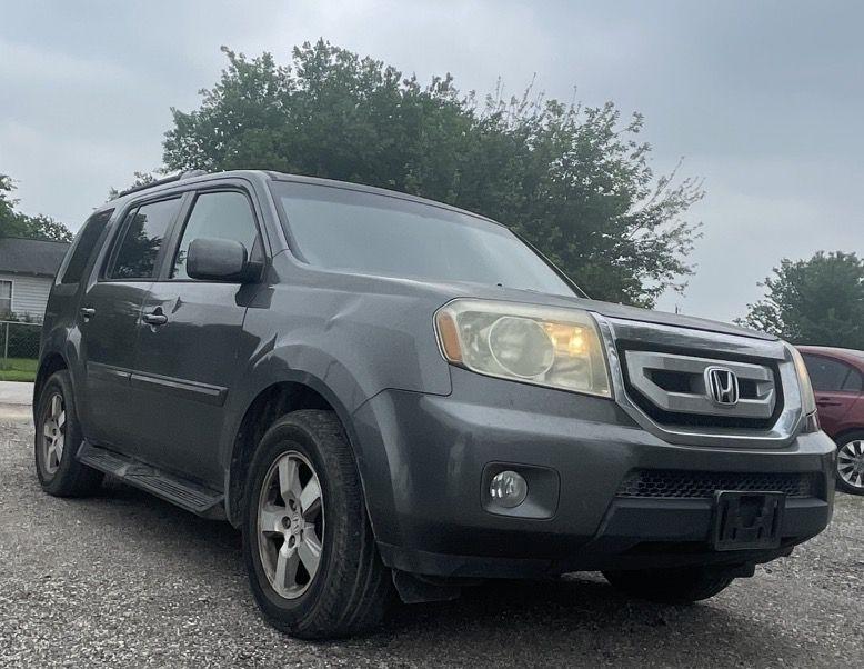 Honda Pilot EX-L 2WD 5-Spd AT 2011