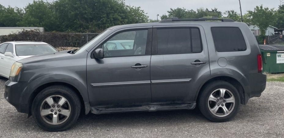 Honda Pilot EX-L 2WD 5-Spd AT 2011