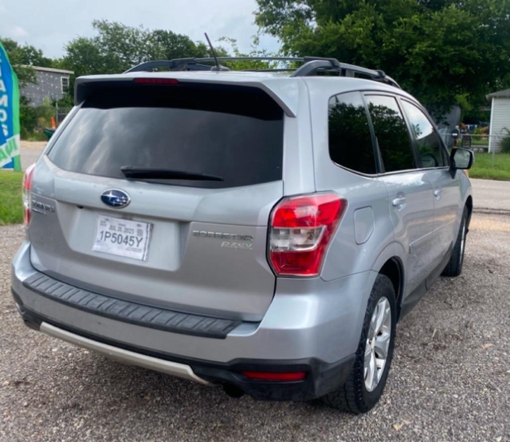 Subaru Forester 2.5i Touring 2014
