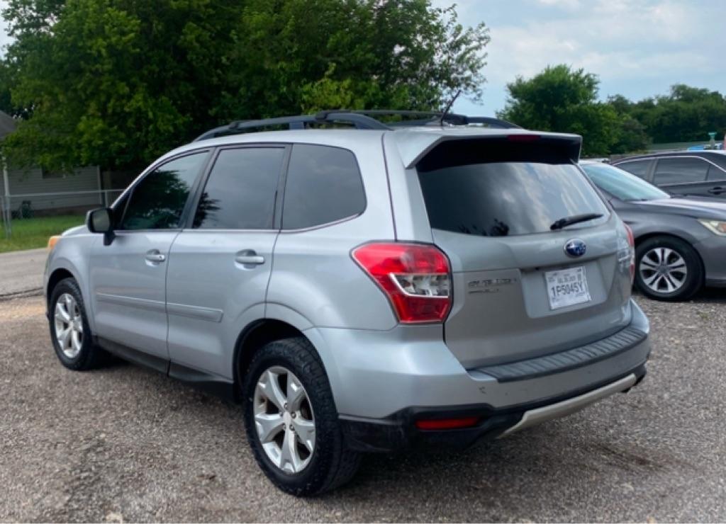 Subaru Forester 2.5i Touring 2014