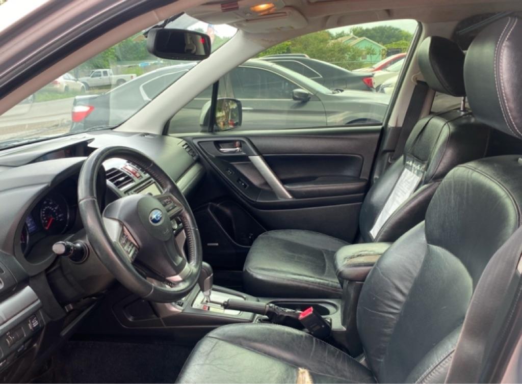 Subaru Forester 2.5i Touring 2014