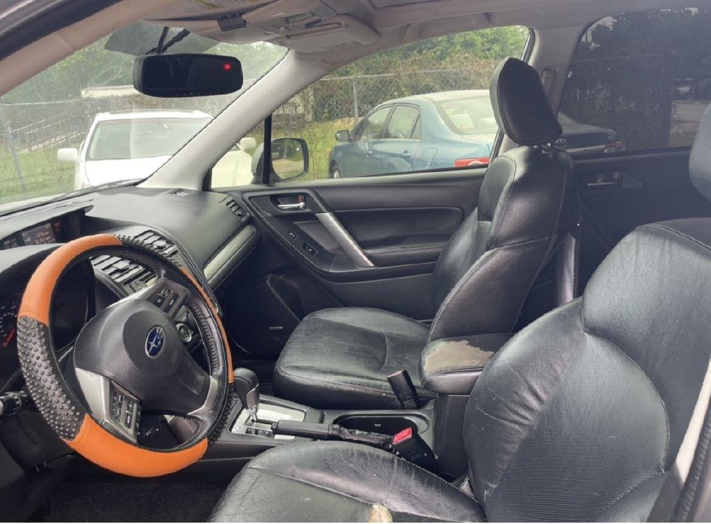 Subaru Forester 2.5i Touring 2014