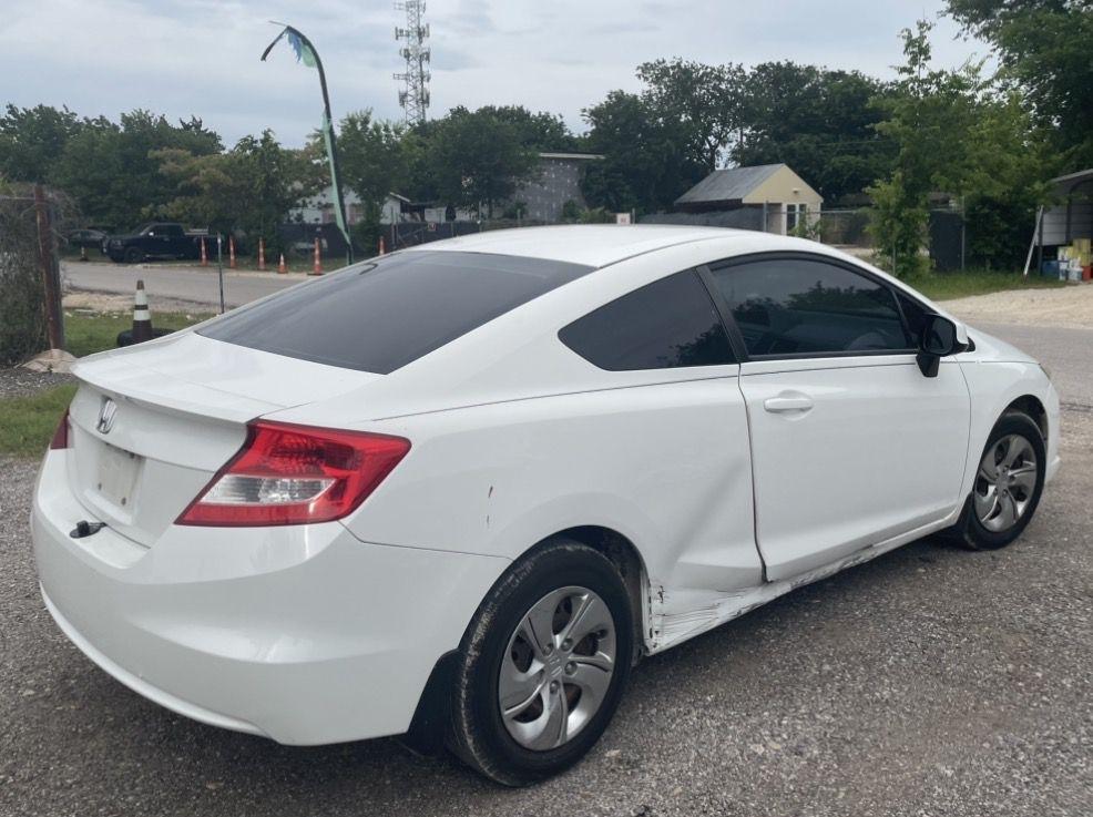 Honda Civic LX Coupe 5-Speed AT 2013