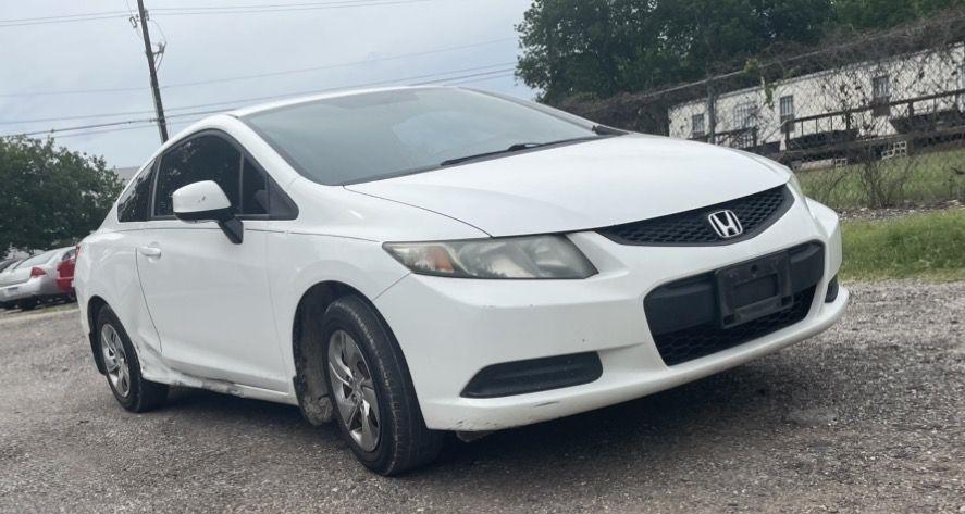 Honda Civic LX Coupe 5-Speed AT 2013