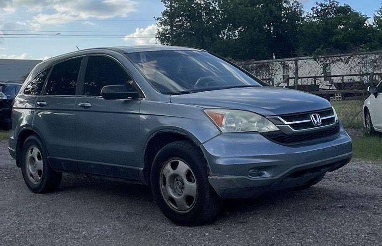 Honda CR-V LX 2WD 5-Speed AT 2011