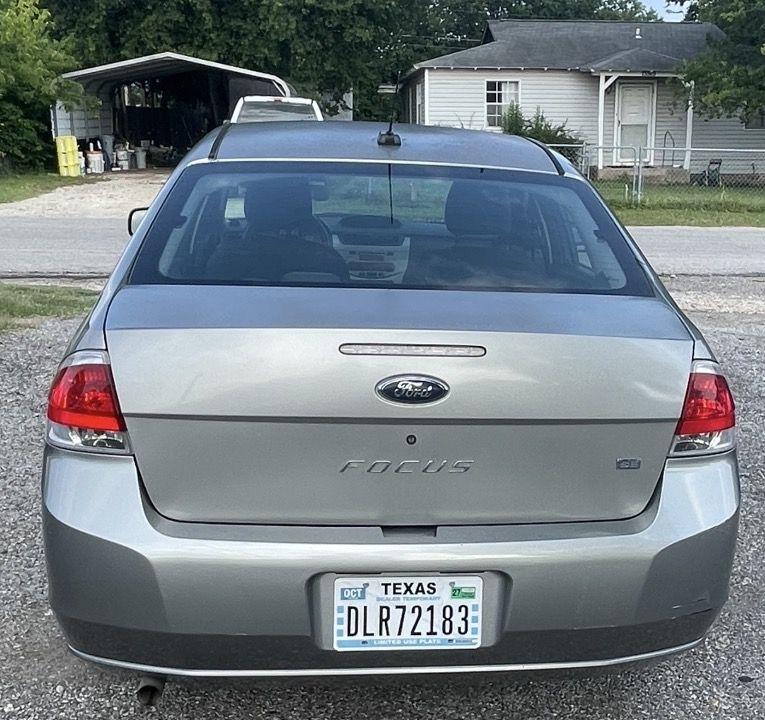 Ford Focus SE Sedan 2008