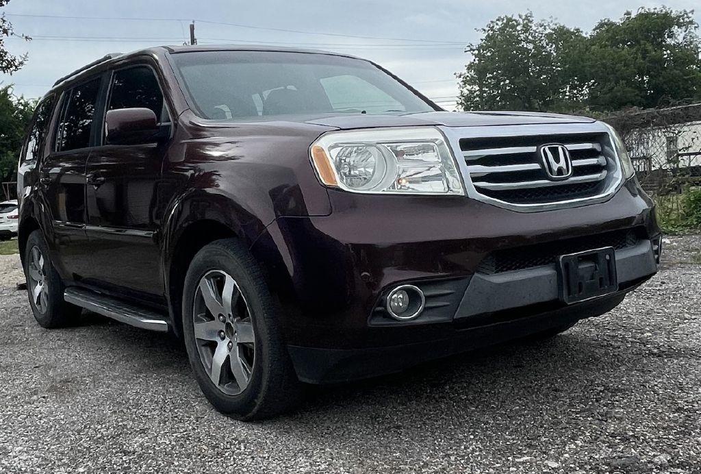 Honda Pilot Touring 2WD 5-Spd AT with DVD 2014