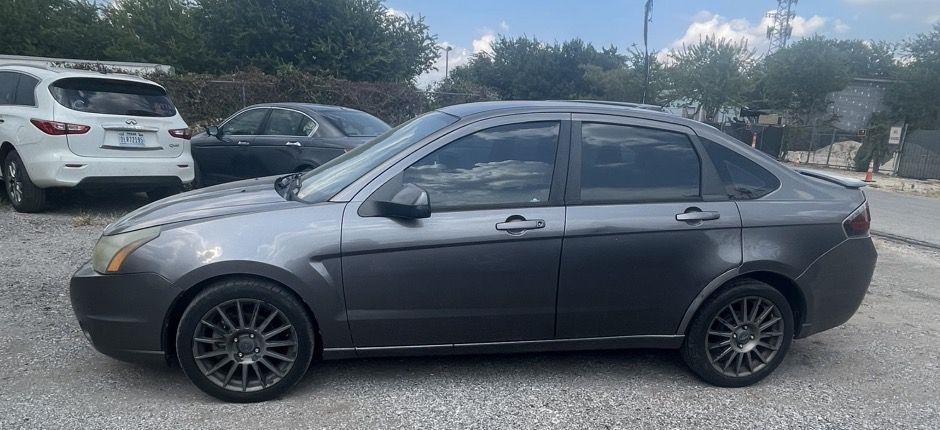 Ford Focus photo 6