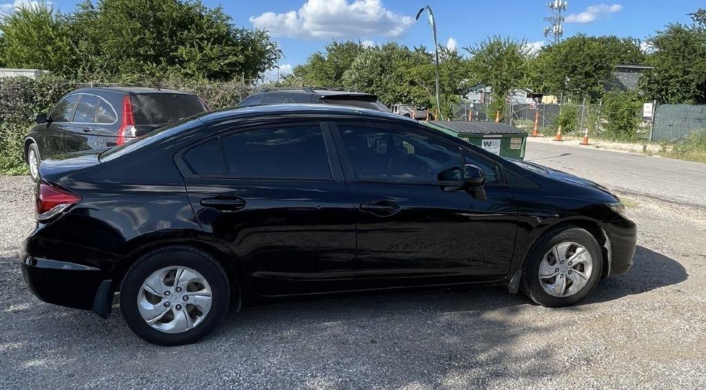 Honda Civic LX Sedan 5-Speed AT 2013