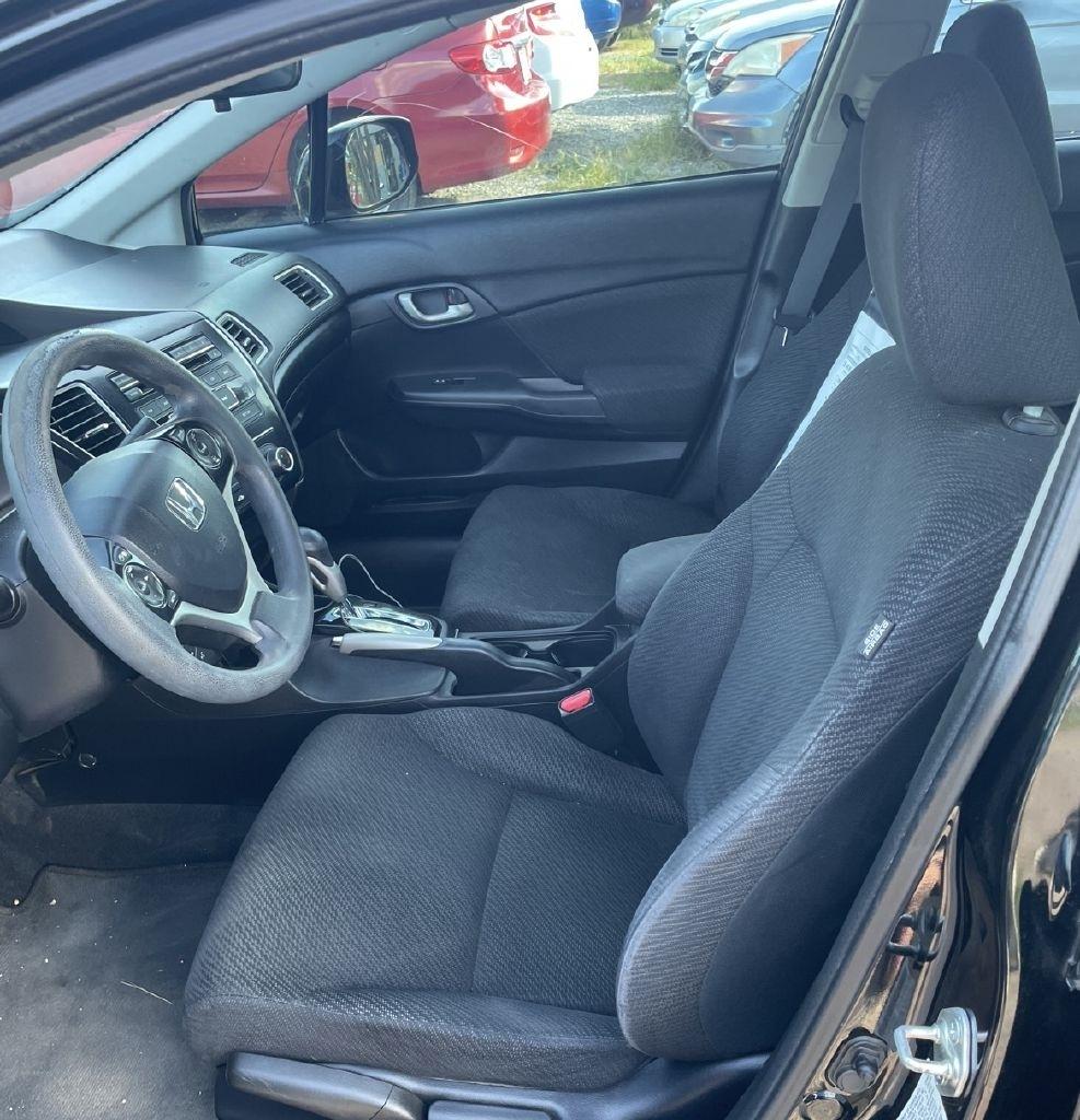 Honda Civic LX Sedan 5-Speed AT 2013