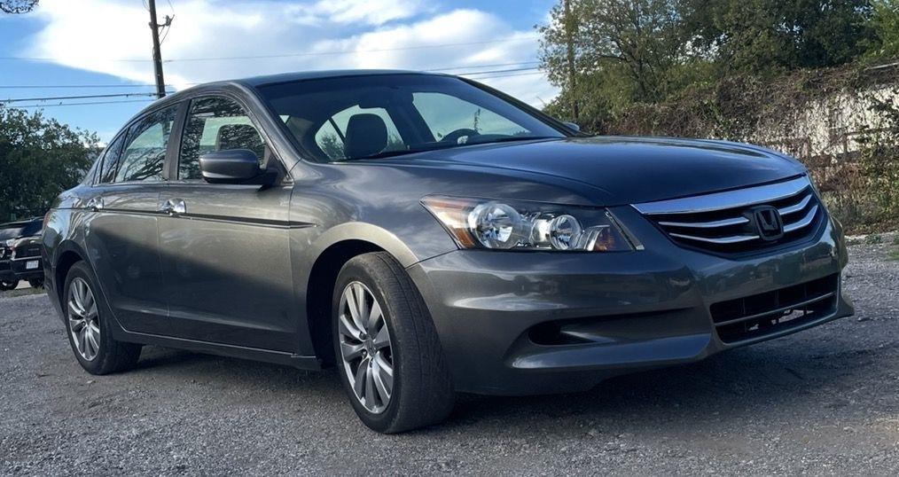 Honda Accord EX-L V6 Sedan AT 2012