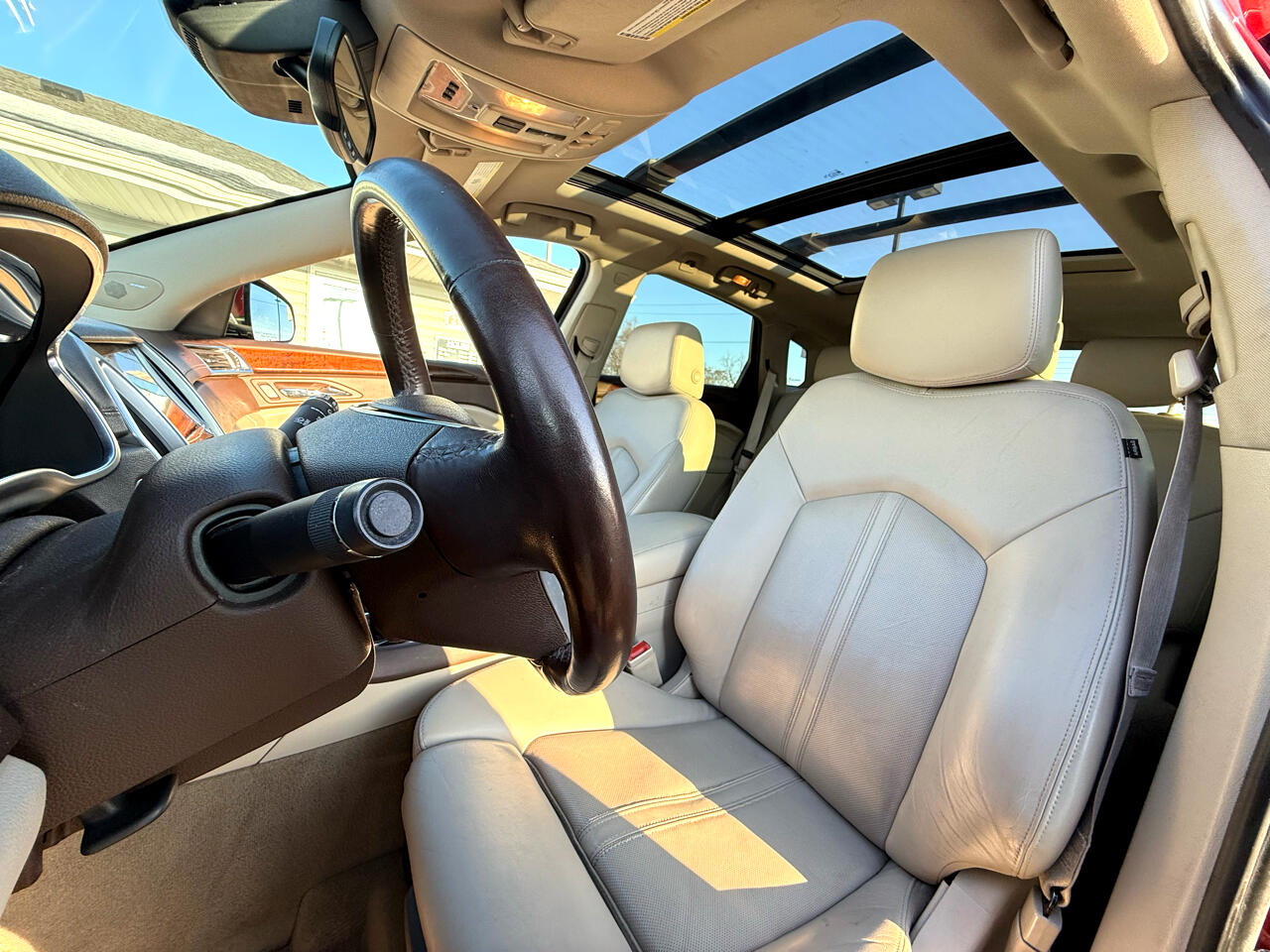 Cadillac SRX Performance Collection 2013