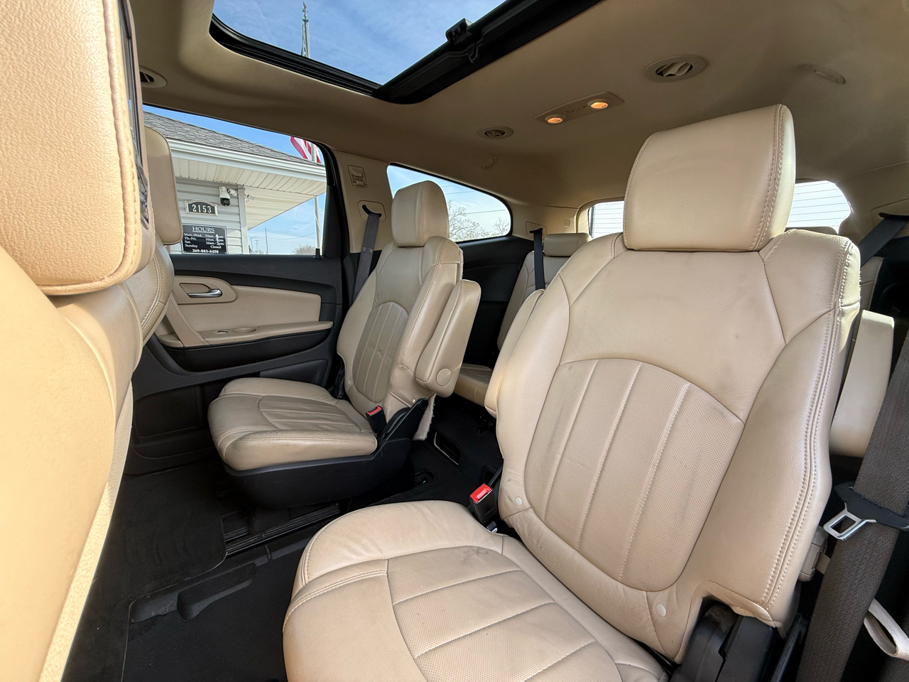 Chevrolet Traverse LTZ AWD 2011