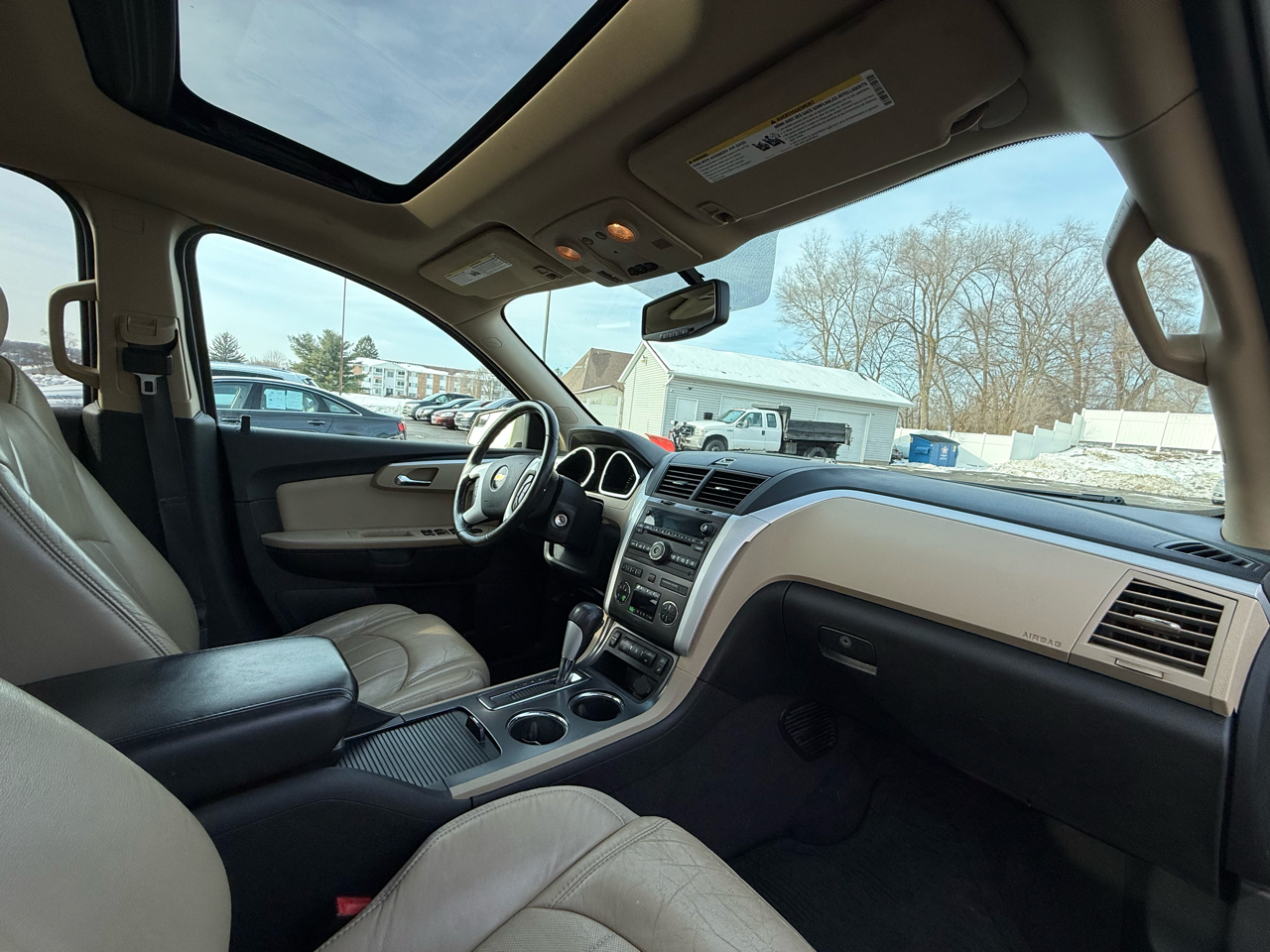 Chevrolet Traverse LTZ AWD 2011