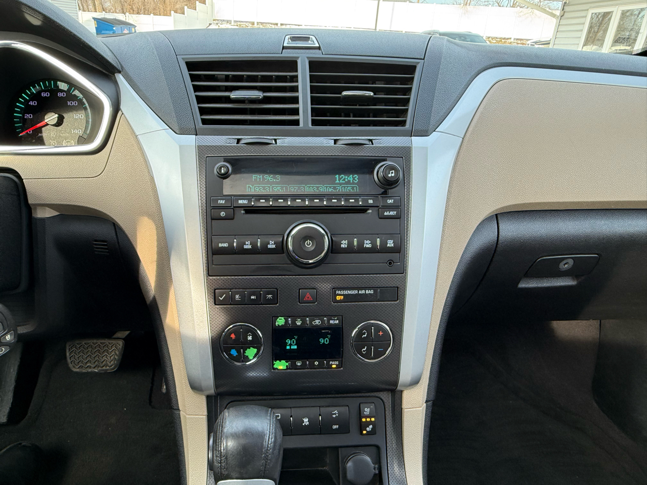 Chevrolet Traverse LTZ AWD 2011